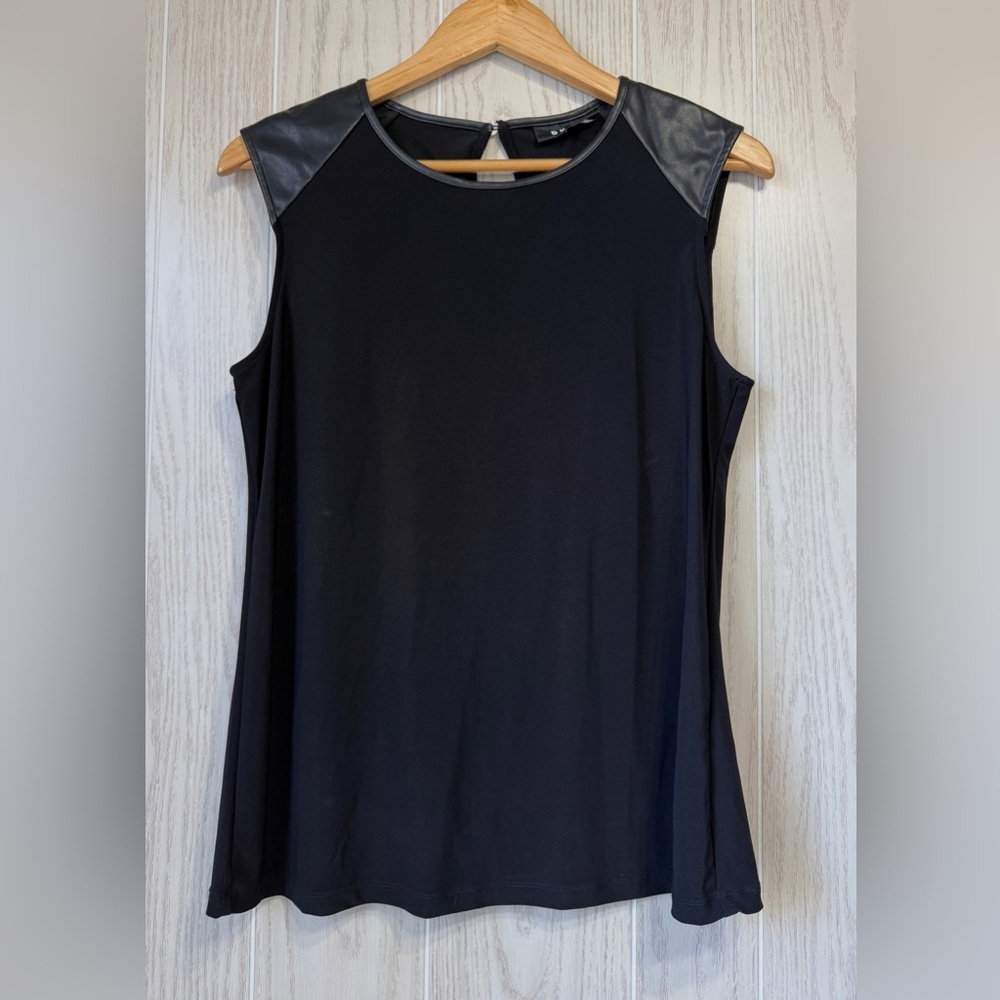 DKNY Black Sleeveless Top Faux Leather Shoulder Panels Size M